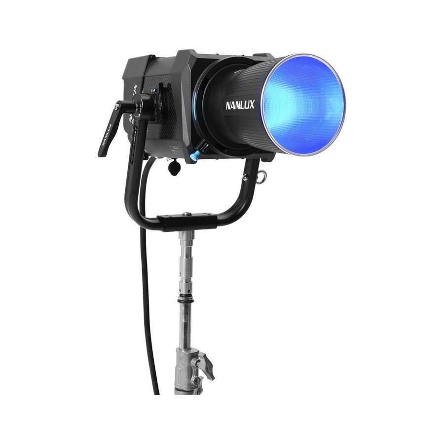 Nanlux Evoke 900C